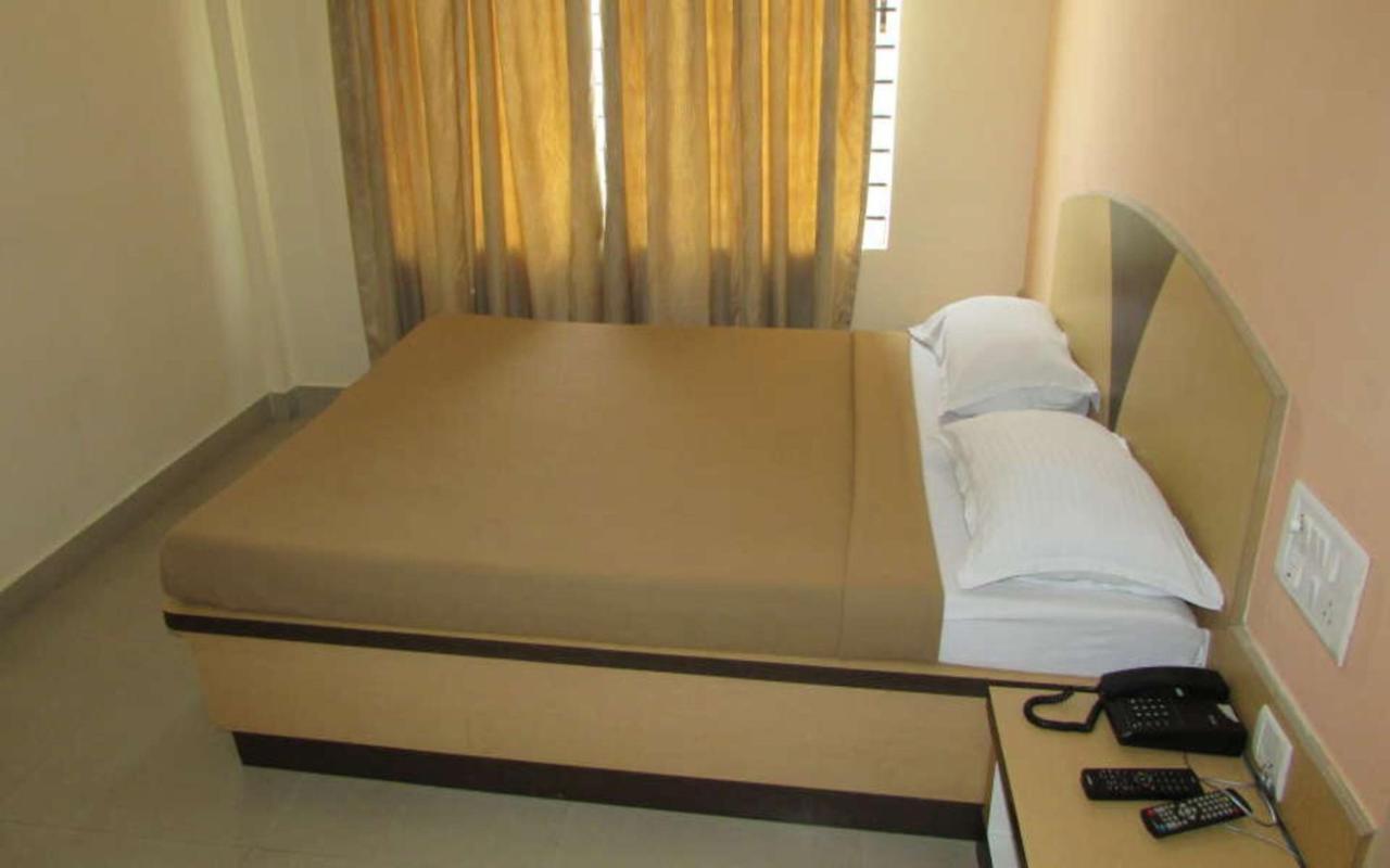 Hotel Kalyani Mysore Luaran gambar