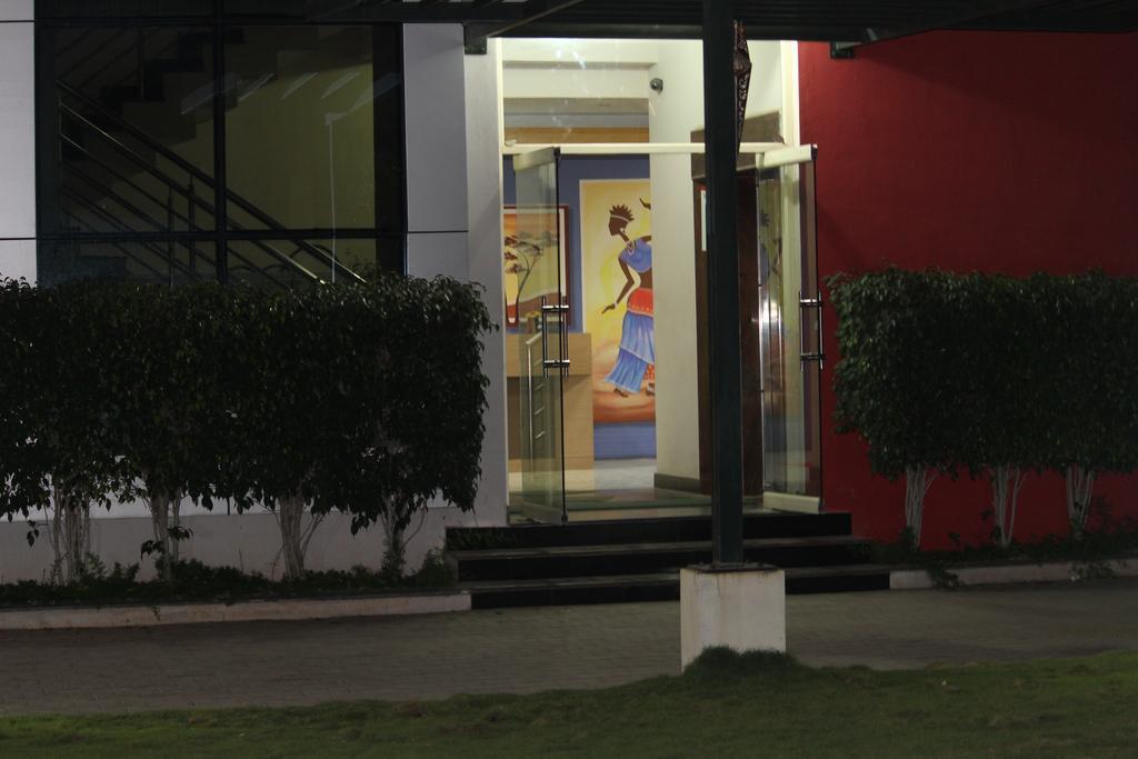 Hotel Kalyani Mysore Luaran gambar